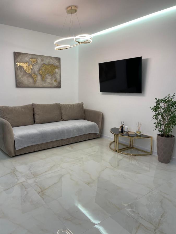 Жк Great Britain Apartment Lviv Exteriör bild