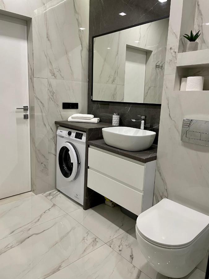 Жк Great Britain Apartment Lviv Exteriör bild