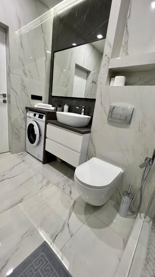 Жк Great Britain Apartment Lviv Exteriör bild