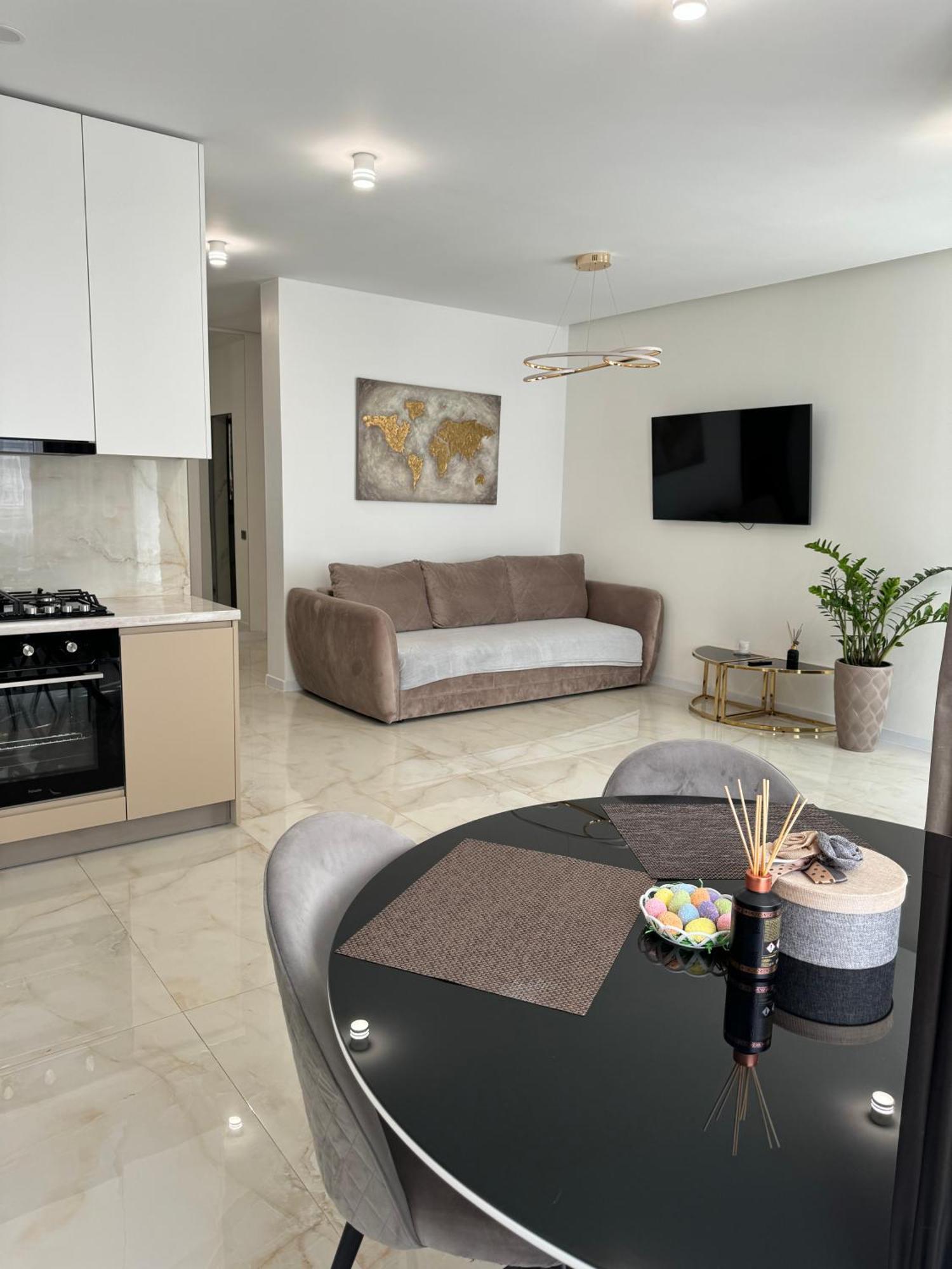 Жк Great Britain Apartment Lviv Exteriör bild